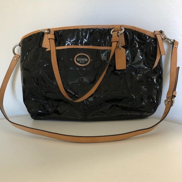 Coach 25189 Black Patent Leather Signature Embossed PEYTON Satchel Tote - Picture 1 of 4